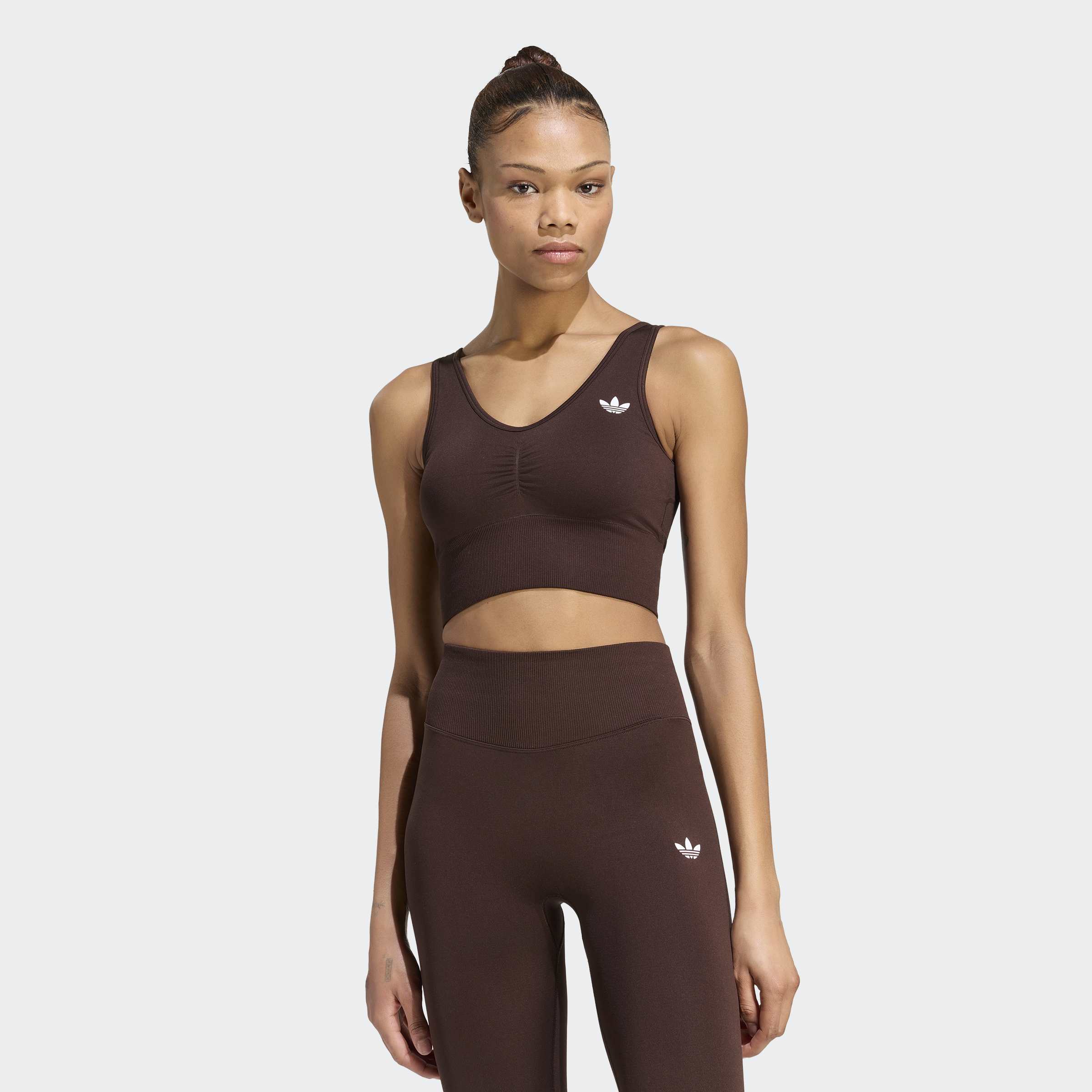 ESSENTIALS SEAMLESS BRALETTE