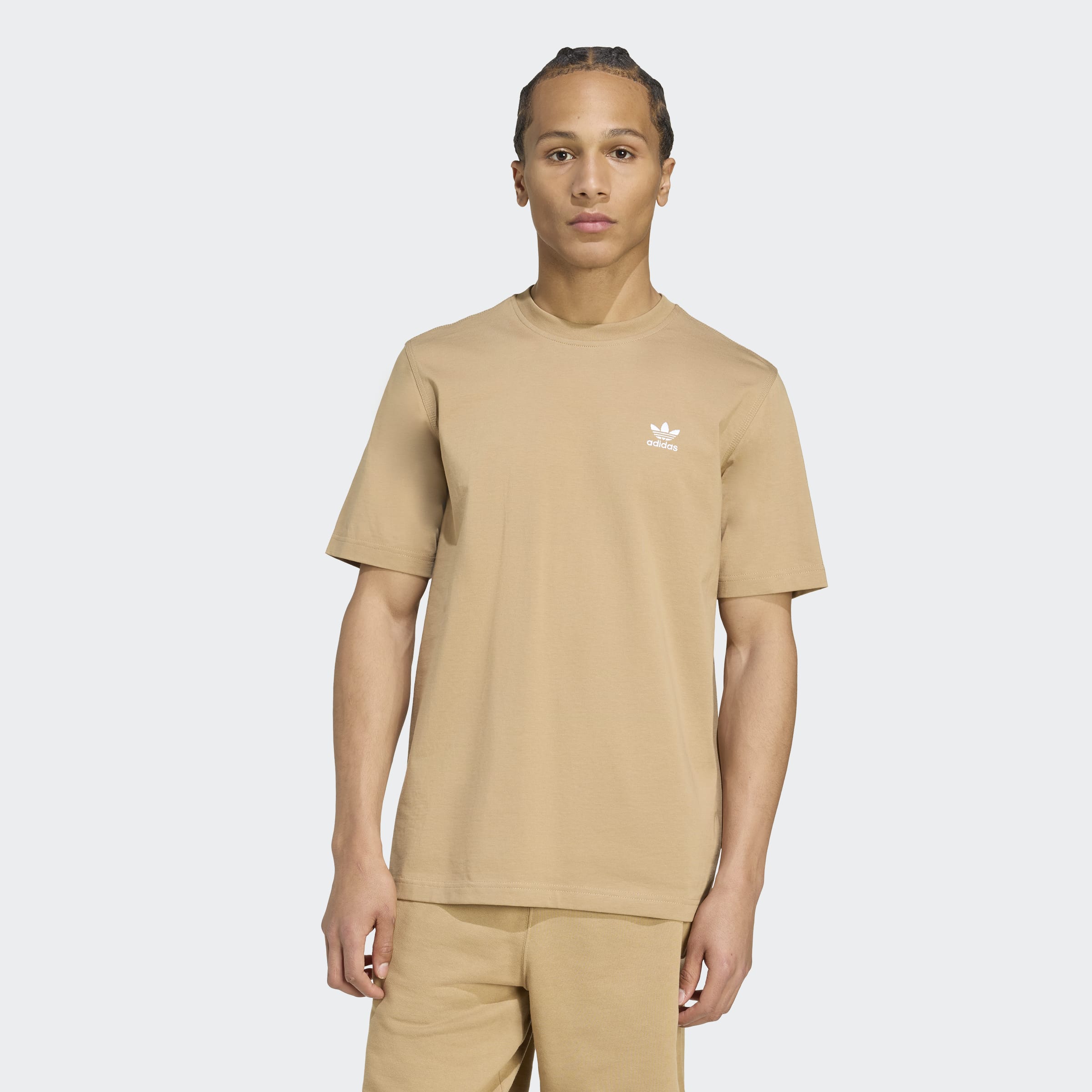 Trefoil Essentials Tee