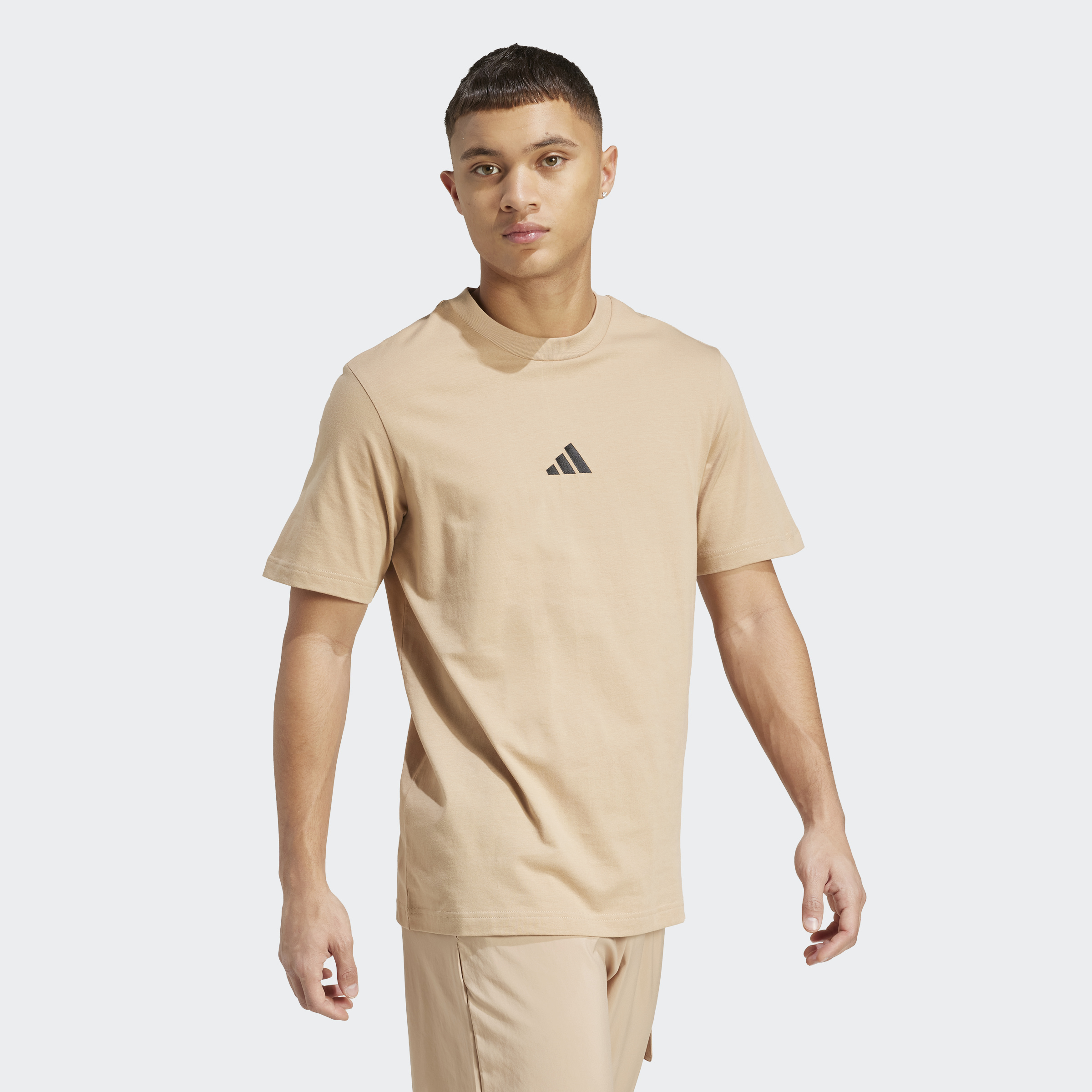 Essentials Small Logo Single Jersey T-Shirt