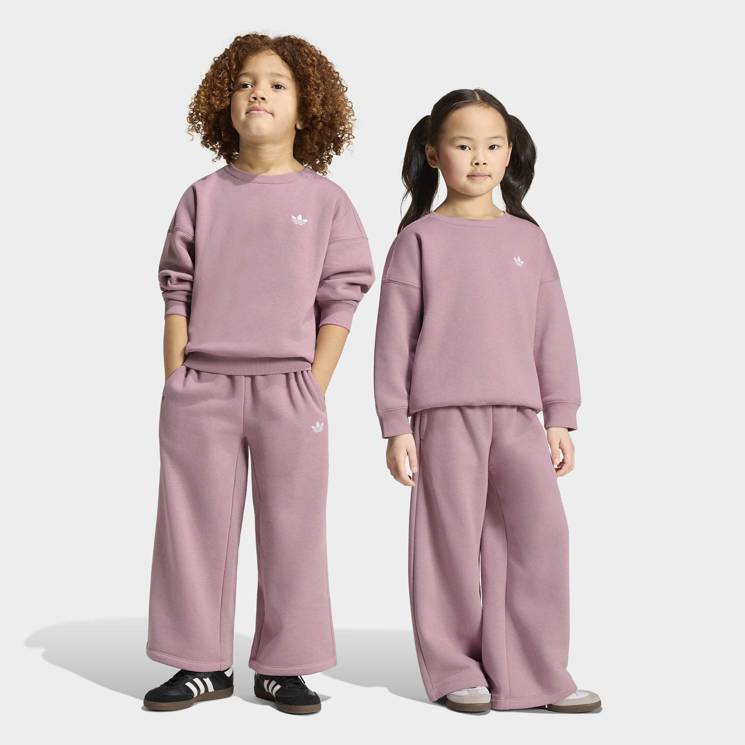 LOOSE CREW Top & WIDE LEG PANTS SET